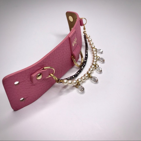 MOSHIQA Pink Leather Pearl Bracelet Dog Leash Crystal Cuff Luxury Pet Frenchie - Picture 7 of 15